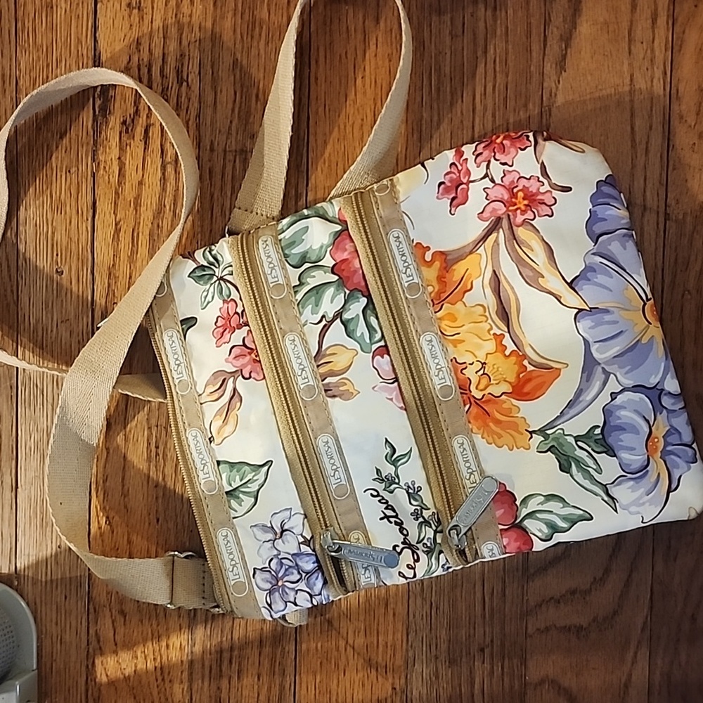 LeSportsac floral crossbody